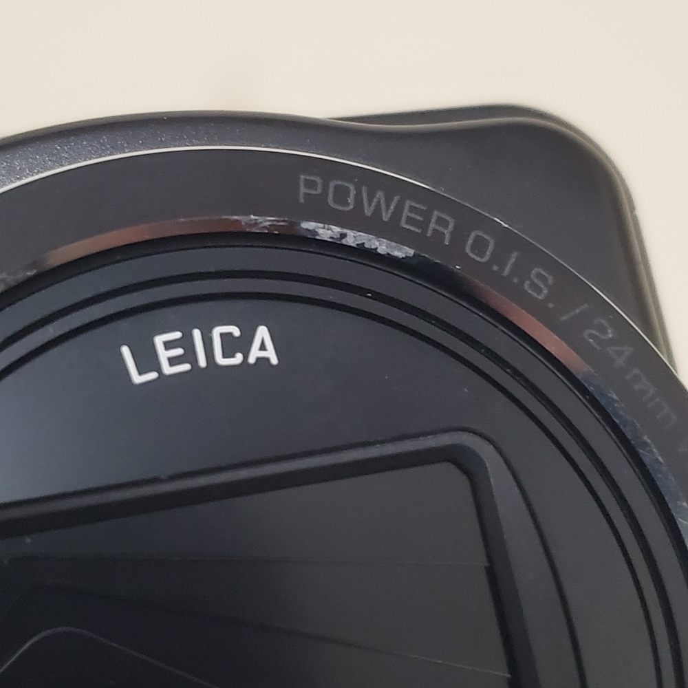 Panasonic Lumix DMC-ZS25 Digital Camera - Picture 11 of 15